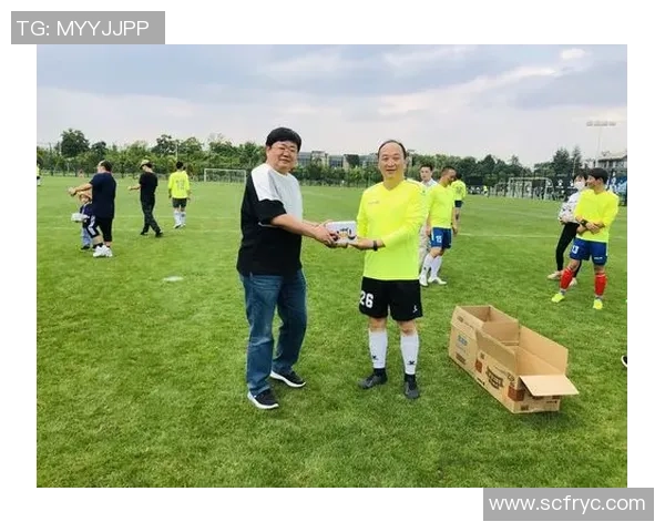 广州足球队团队协作揭秘:如何在绿茵场上实现完美配合与默契合作