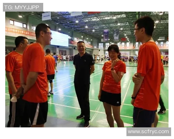 成都羽毛球队与南京羽毛球队赛后复盘分析团队配合与战术执行的关键因素